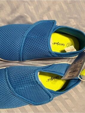 Cat & Jack Blue Slip-On Mesh Shoes with Lime Insole